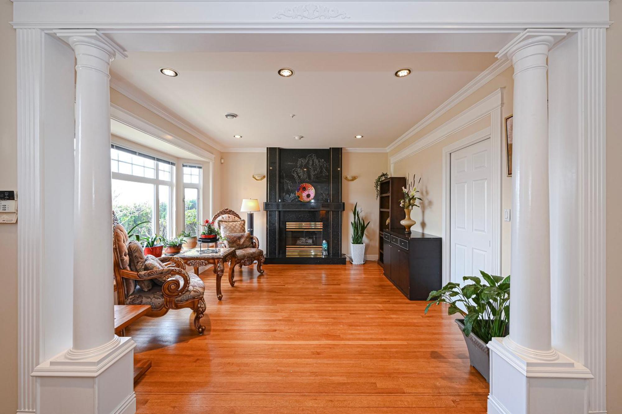 7 Bedrooms In The Heart Of Vancouver Exterior photo
